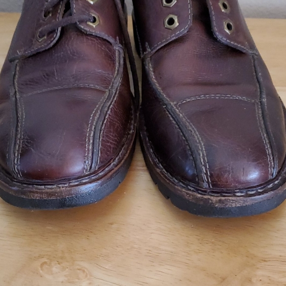 Johnston & Murphy Lace Up Oxford Shoes - Picture 4 of 15